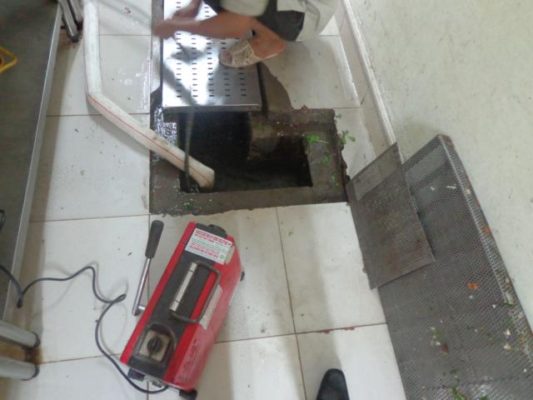 thông tắc cống tại huyện yên định