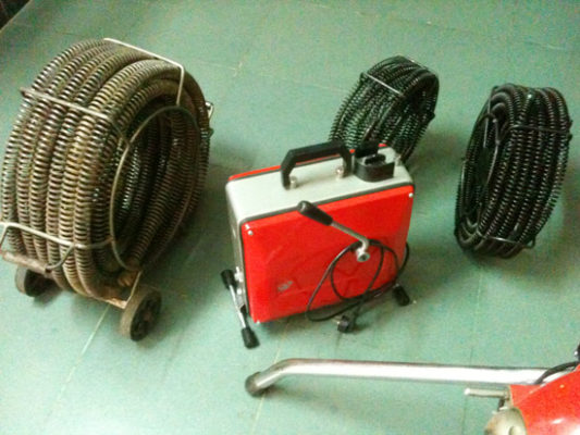 Thông Tắc Cống Tại Huyện Nông Cống, dịch vụ thi công hoàn chỉnh các loại cống ngầm trở nên sạch sẽ 100%. Dịch vụ thông tắc cống tại huyện Nông Cống chất lượng, trọn gói giá rẻ hỗ trợ mọi lúc mọi nơi với đội ngũ nhân viên chuyên nghiệp, xe chuyên dụng tốt nhất chỉ có tại thongcong24h.com. Công Ty Vệ Sinh Môi Trường Hoàng Nam Huyện Như Xuân: Thôn Lâm Chính, Xã Thanh Xuân, Huyện Như Xuân, Tỉnh Thanh Hóa. Huyện Nông Cống: Thôn Tân Luật, Xã Công Chính, Huyện Nông Cống, Tỉnh Thanh Hoá. Hotline: 0818.77.62.62 – 0964.702.229 Website: thongcong24h.com Thông tắc cống tại huyện Nông Cống giá rẻ và đảm bảo dịch vụ tốt nhất